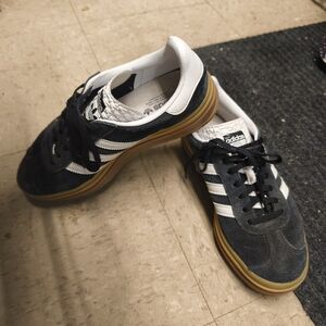 Shoes Adidas Gazelle Bolt